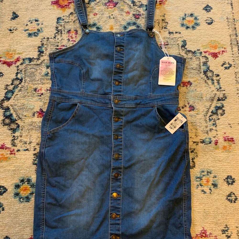 Overall denim dress frayed ends button up